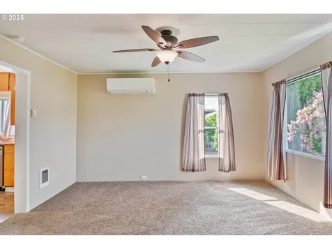 4656 Ocean Beach Highway Longview WA 98632