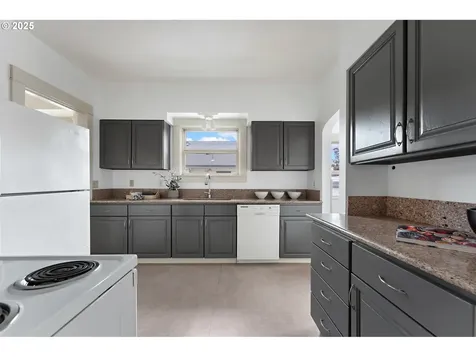 2834 NE 52nd Avenue Portland OR 97213