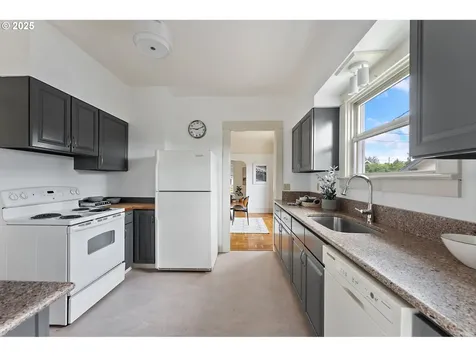2834 NE 52nd Avenue Portland OR 97213