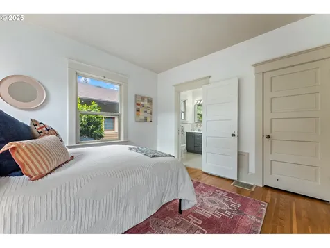 2834 NE 52nd Avenue Portland OR 97213