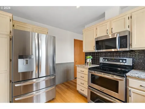 2718 Harvest Court Forest Grove OR 97116