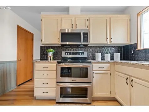 2718 Harvest Court Forest Grove OR 97116