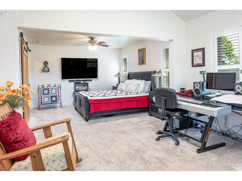 384 Edgeview Drive Elkton OR 97436