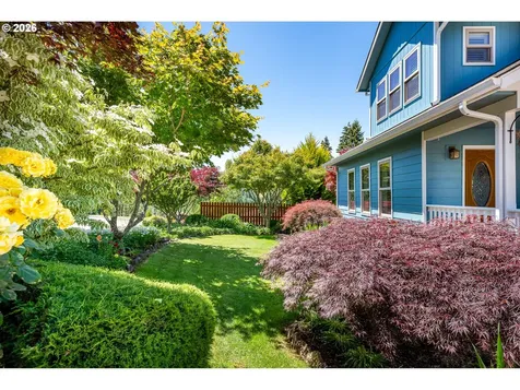 384 Edgeview Drive Elkton OR 97436