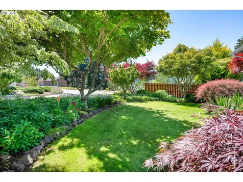 384 Edgeview Drive Elkton OR 97436
