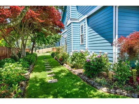 384 Edgeview Drive Elkton OR 97436