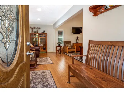 384 Edgeview Drive Elkton OR 97436