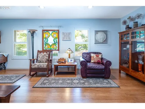 384 Edgeview Drive Elkton OR 97436