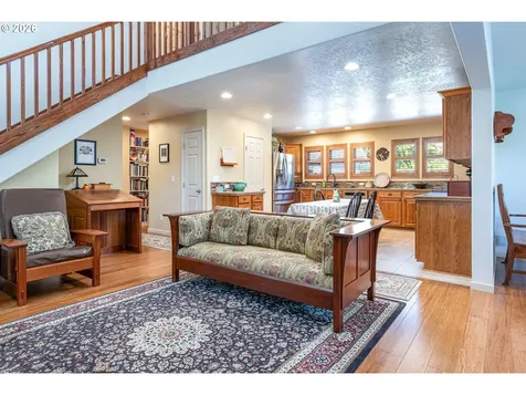 384 Edgeview Drive Elkton OR 97436