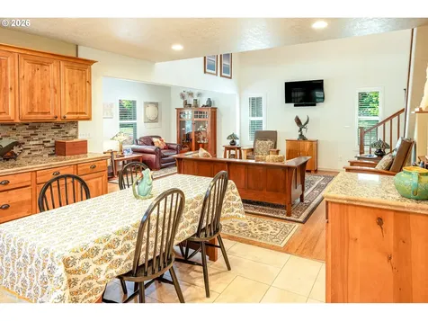 384 Edgeview Drive Elkton OR 97436