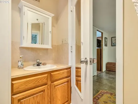 91848 Highway 104 Warrenton OR 97146