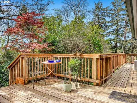 91848 Highway 104 Warrenton OR 97146
