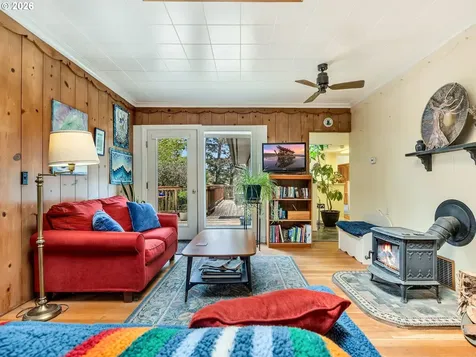 91848 Highway 104 Warrenton OR 97146