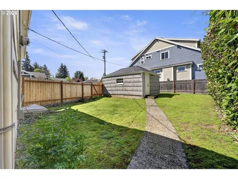 3635 NE Going Street Portland OR 97211