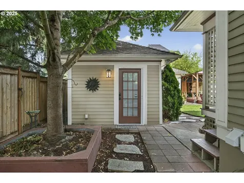 3107 N Rosa Parks Way Portland OR 97217