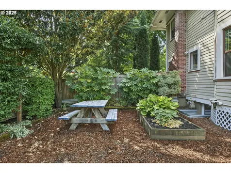 3107 N Rosa Parks Way Portland OR 97217