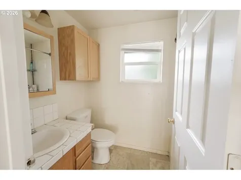 3214 Coraly Avenue Eugene OR 97402