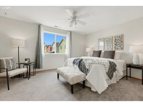 7861 SE Springwater Drive Portland OR 97206