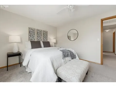 7861 SE Springwater Drive Portland OR 97206
