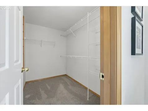 7861 SE Springwater Drive Portland OR 97206