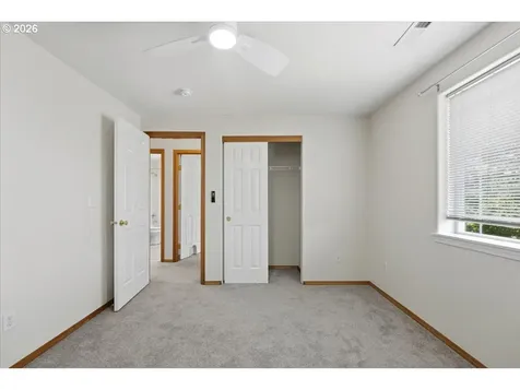7861 SE Springwater Drive Portland OR 97206