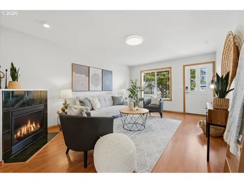 7861 SE Springwater Drive Portland OR 97206