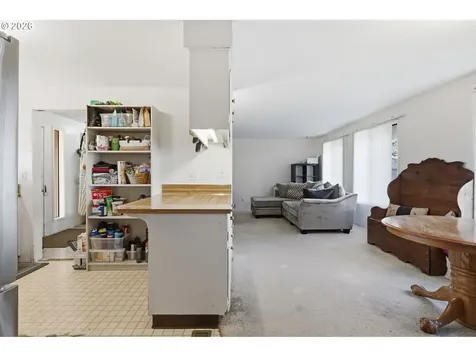 5643 SE Sierra Street Hillsboro OR 97123
