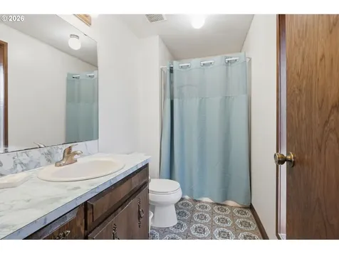 5643 SE Sierra Street Hillsboro OR 97123