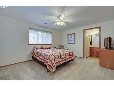 13803 NE 47th Street Vancouver WA 98682