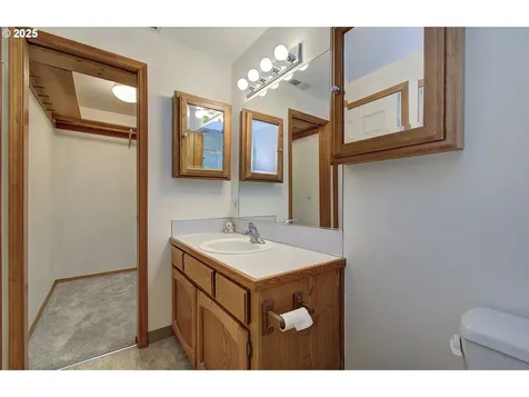 13803 NE 47th Street Vancouver WA 98682