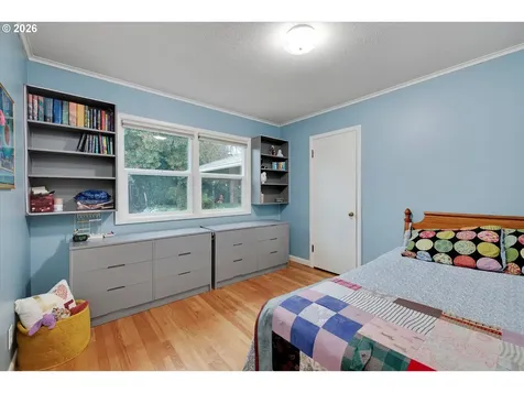 4145 SE Knapp Street Portland OR 97202
