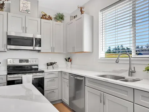 33455 Bing Lane Warrenton OR 97146
