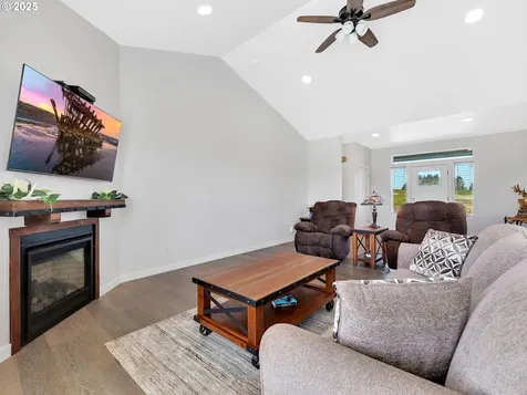 33455 Bing Lane Warrenton OR 97146