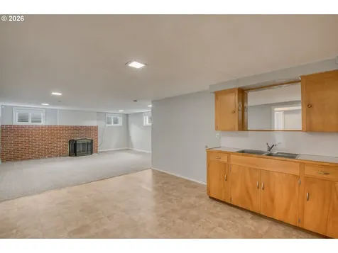 6415 SE 43rd Avenue Portland OR 97206
