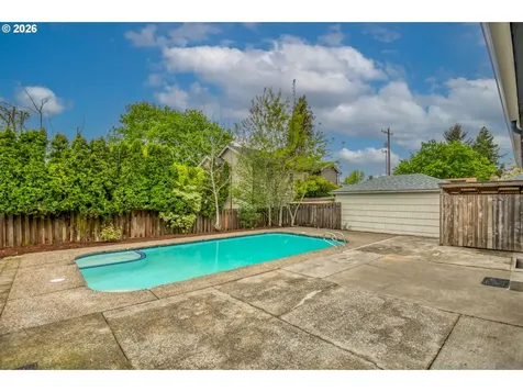6415 SE 43rd Avenue Portland OR 97206