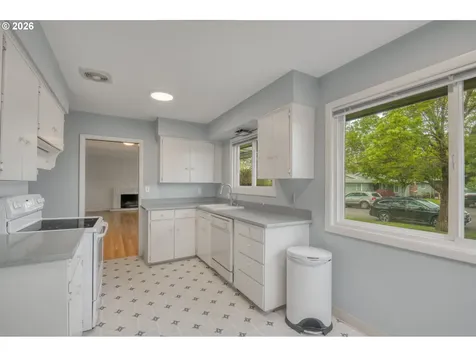 6415 SE 43rd Avenue Portland OR 97206