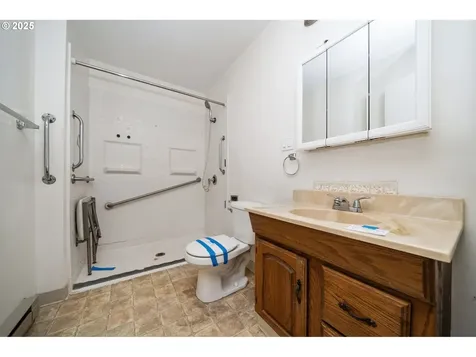 1310 8th Avenue Longview WA 98632