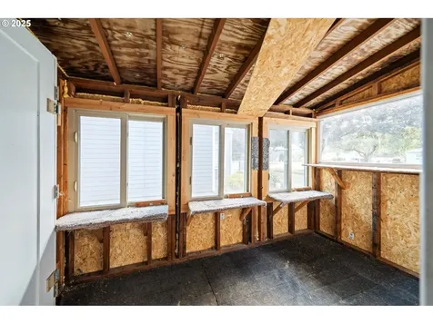 1310 8th Avenue Longview WA 98632