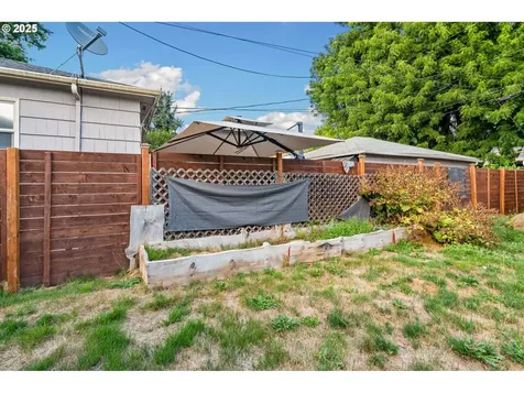 1310 8th Avenue Longview WA 98632