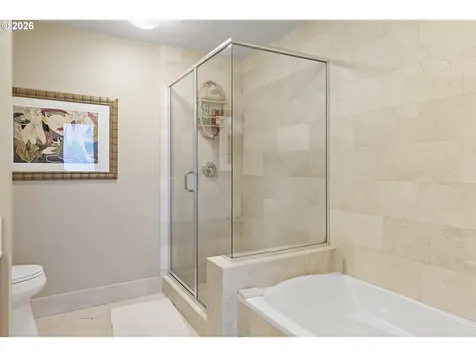 1221 SW 10th Avenue Portland OR 97205