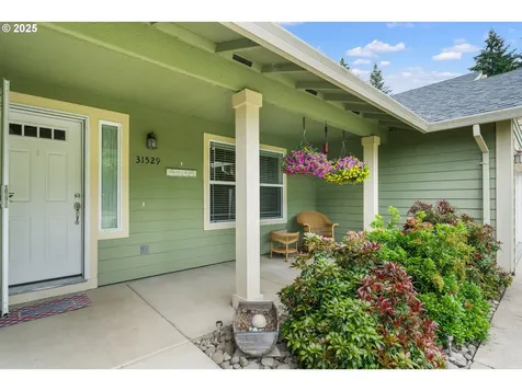 31529 SE Eagle Cliff Lane Eagle Creek OR 97022