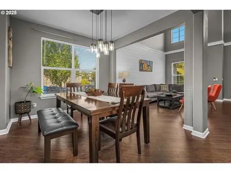 4458 SE Rosewood Street Hillsboro OR 97123