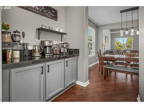 4458 SE Rosewood Street Hillsboro OR 97123