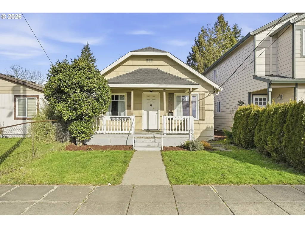 5431 SE Flavel Street Portland OR 97206