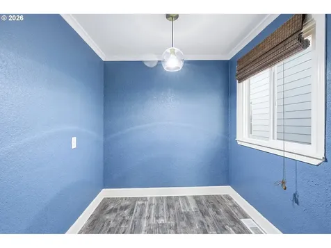 5431 SE Flavel Street Portland OR 97206