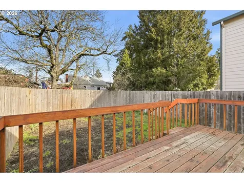 5431 SE Flavel Street Portland OR 97206