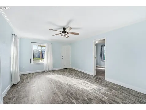 5431 SE Flavel Street Portland OR 97206