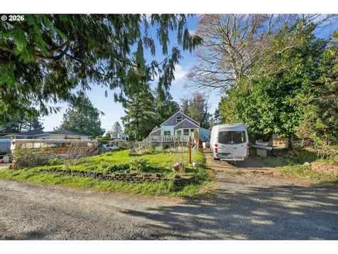 4877 NE H Avenue Neotsu OR 97364