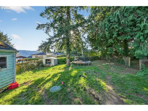 4877 NE H Avenue Neotsu OR 97364