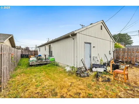 1188 18th Avenue Sweet Home OR 97386
